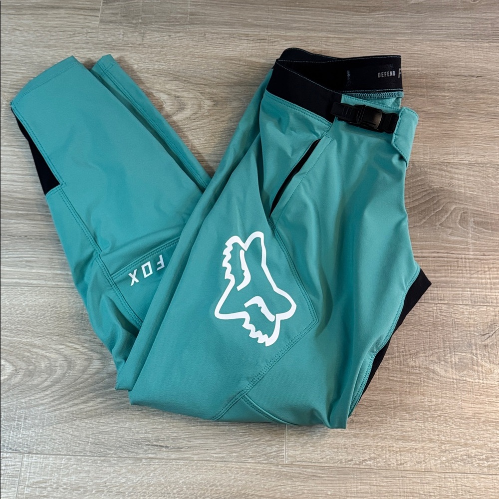Fox Racing women’s defend mountain biking pants medium